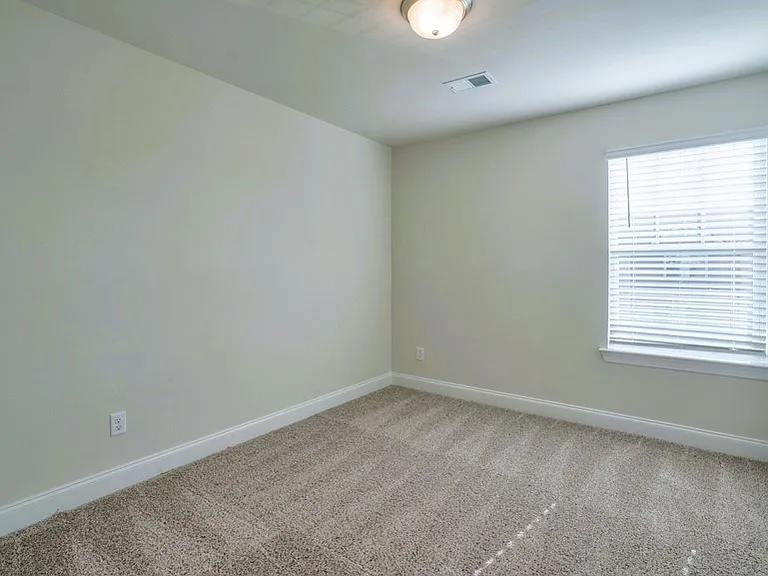 1259 W End Station Dr — Photo 10