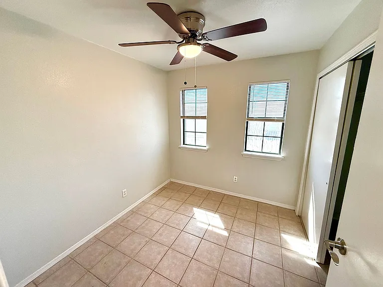 509 Meadow Frg — Photo 28