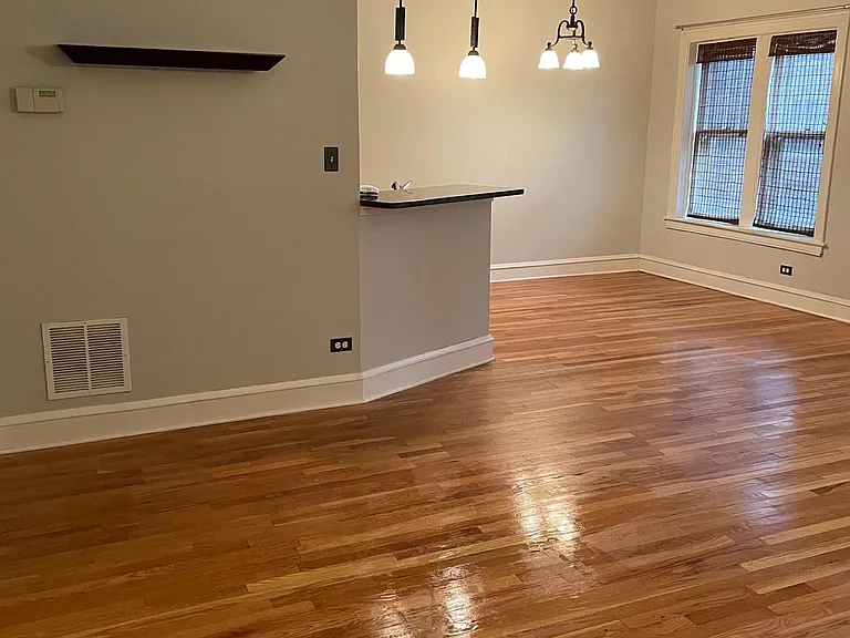 803 Erie St #1 — Photo 9