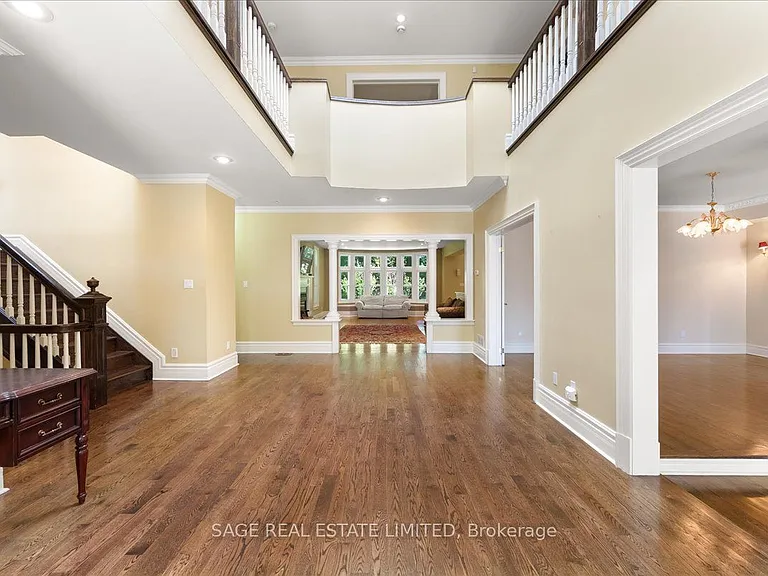 67 Agincourt Dr — Photo 3