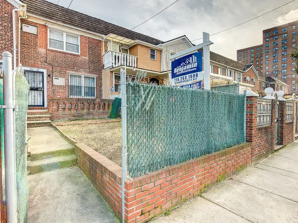 102-20 63rd Rd, Forest Hills, NY 11375