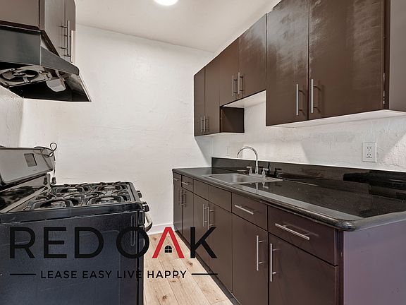 2nd image of 5600 3/4 Fernwood Ave #308