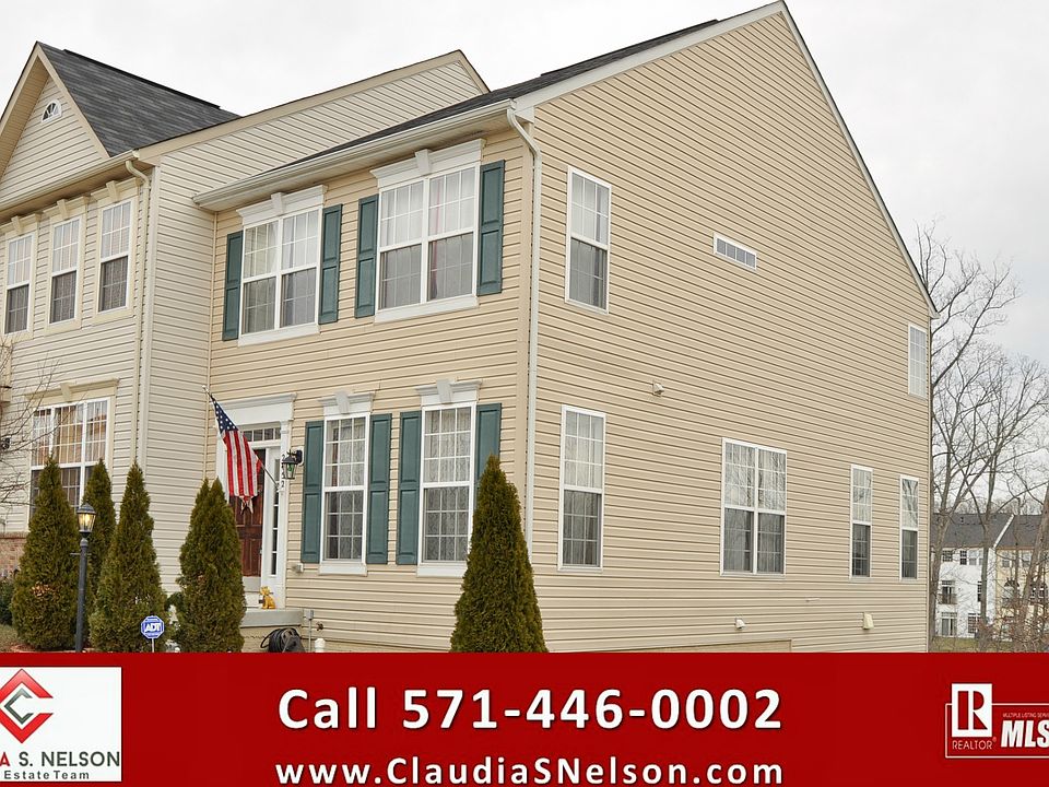 2nd image of 2452 Battery Hill Cir