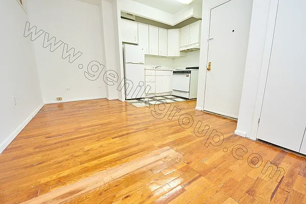 Rented by Genik Group Corp | media 10