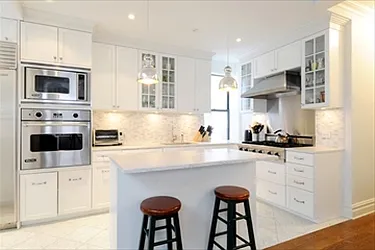 Sold by Kleier Residential