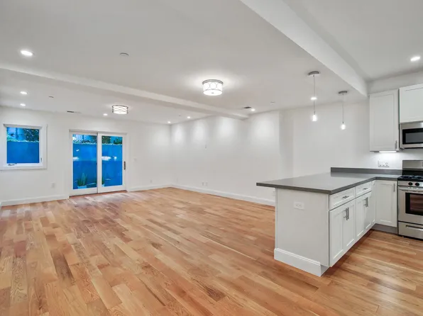 3080 Jackson St APT 1, San Francisco, CA 94115