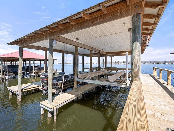 4th image of 7928 False River Rd