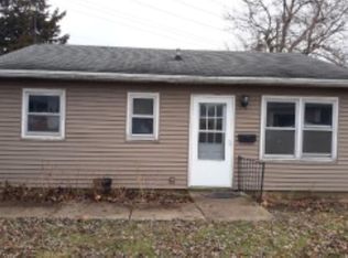 1314 N Hamilton St, Lincoln, IL 62656