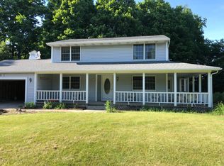 7251 W Rock Bridge Rd, Grand Ledge, MI 48837