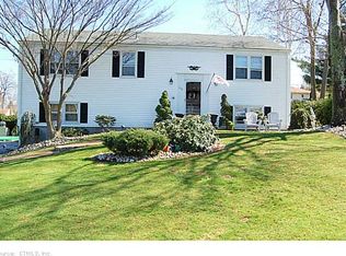156 Rutledge Rd, Wethersfield, CT 06109