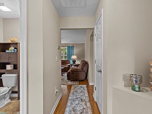 5th image of 2452 Summerhaven Loop