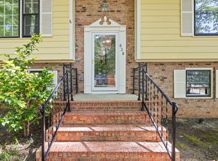 638 Kings Fork Rd, Cary, NC 27511