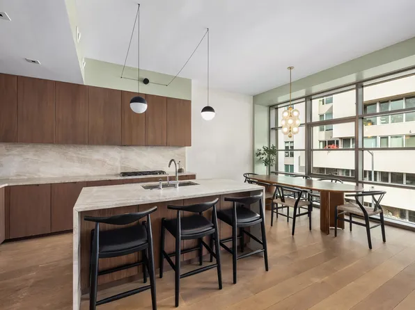 138 North Tenth Street image 6 of 14