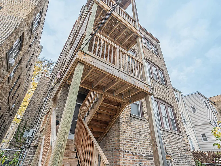6323 N Francisco Ave #1 — Photo 6