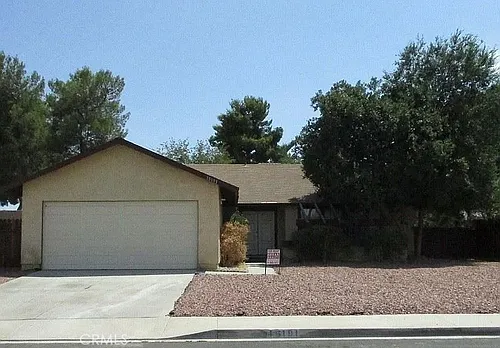 15191 Wildrose St Photo 1