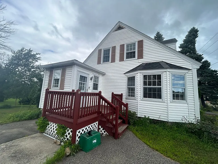 1430 Woodbury Ave — Photo 20