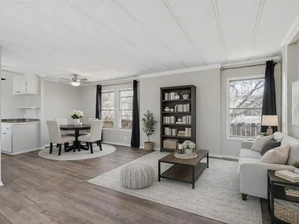 381 S Big Springs Dr SE, Airdrie, AB T4A 1A5