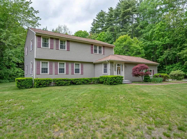 18 Ministerial Drive, Merrimack, NH 03054