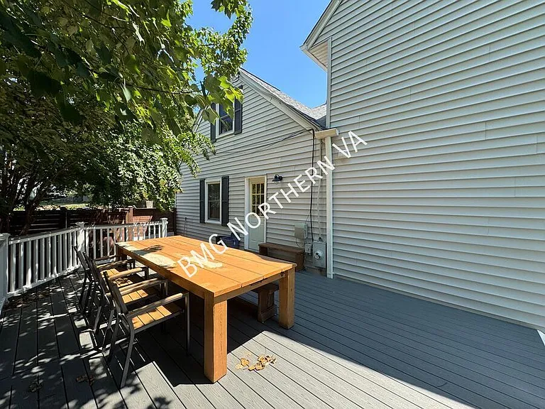 1909 Rollins Dr — Photo 74