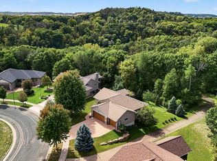 525 Devin Ln, River Falls, WI 54022