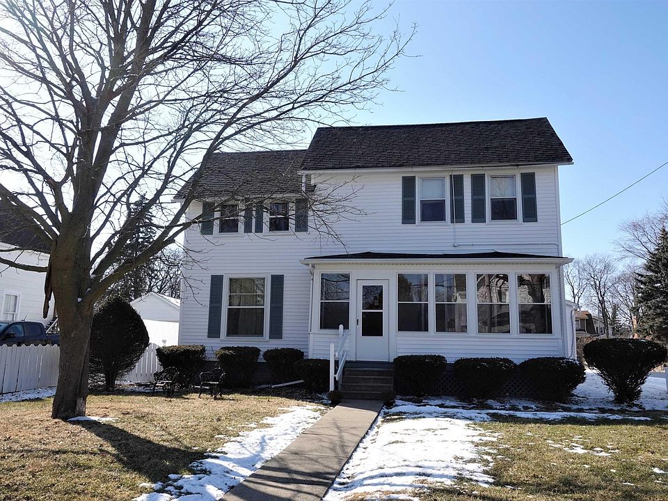 416 Maple Ave, Galesburg, IL 61401 | Zillow