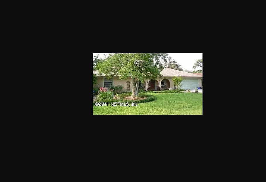 12855 Pine Burr Ln W