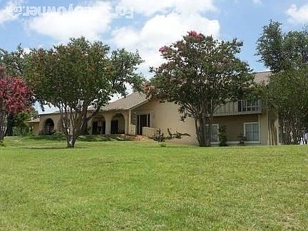 Beautiful Home Sitting On 6 Acres.