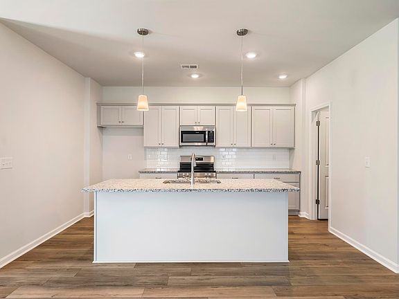 6th image of this home