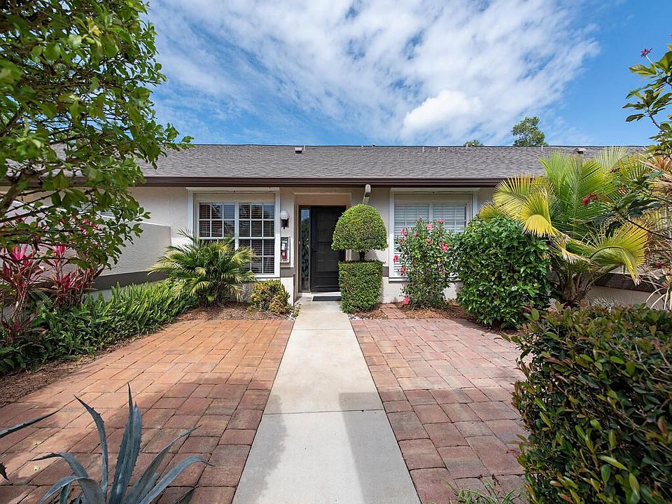1st image of 245 Deerwood Cir