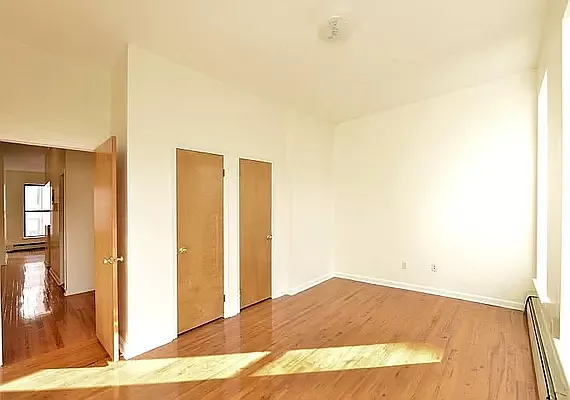 Rented by Buchbinder & Warren | media 4