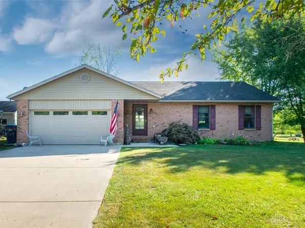 352 Longman Rd, Eaton, OH 45320