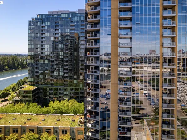3570 S River Pkwy Unit 1507, Portland, OR 97239