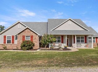 325 N Clay Rd, Yale, OK 74085