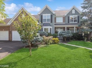1661 Driftwood Ln, Crystal Lake, IL 60014