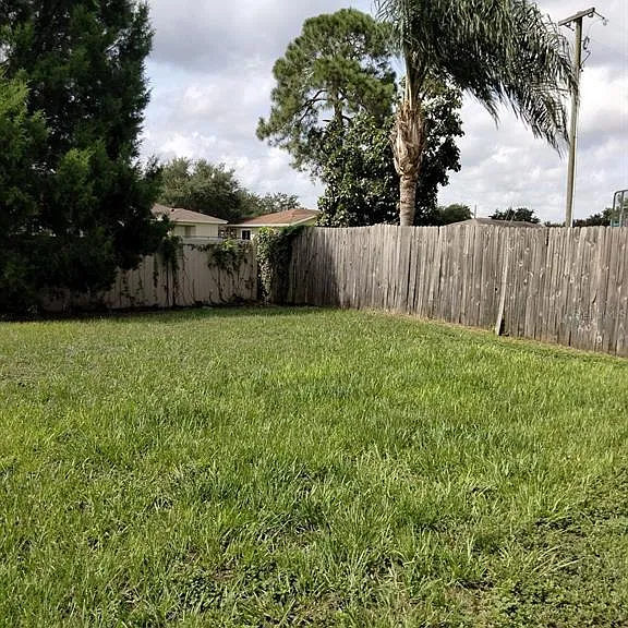 1105 Windton Oak Dr — Photo 31