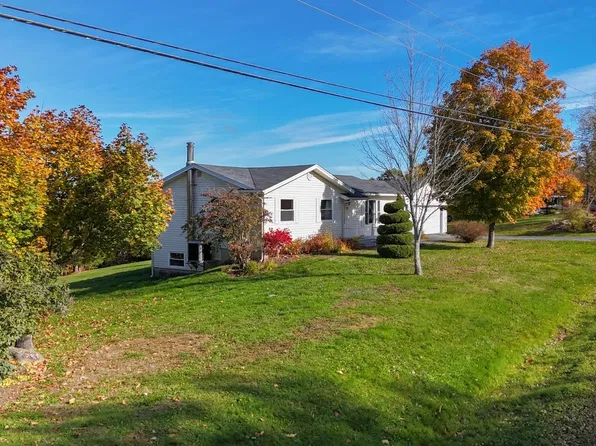 69 Dawson Hts, Pine Grove, NS B0J 1E0
