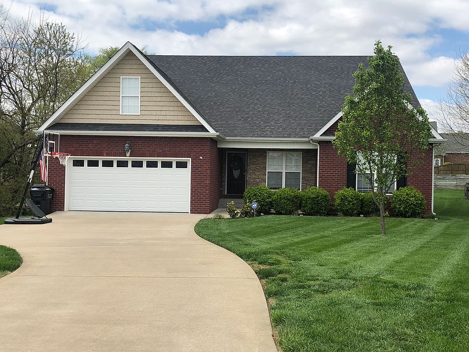 1st image of 2246 Fairfax Dr
