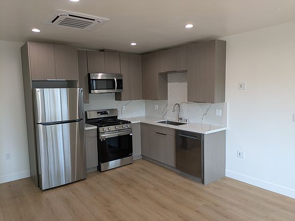 2nd image of 17112 Elgar Ave
