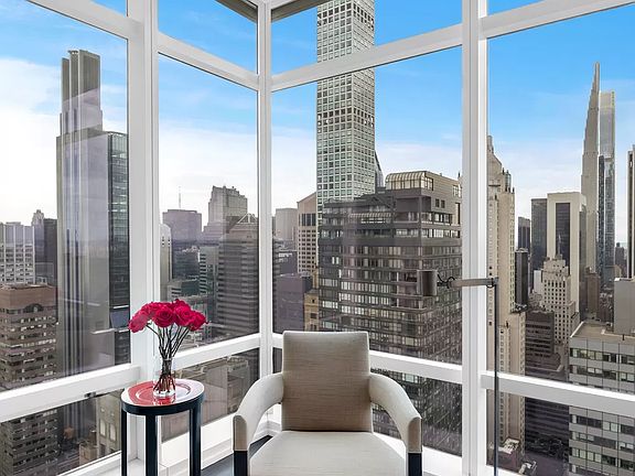 4th image of 151 E 58th St APT 34D