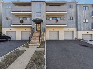 27 Espy Rd APT A6, Caldwell, NJ 07006