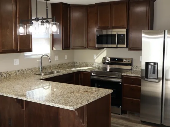 4307 SE Meadow Trl, Topeka, KS 66609