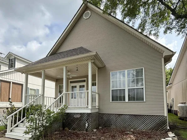 18044 Bayou Pierre Dr, Maurepas, LA 70449