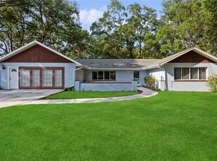 11102 Crescent Lake Dr, Riverview, FL 33578