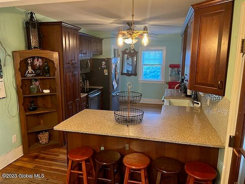 3rd image of 26 Pausley Court