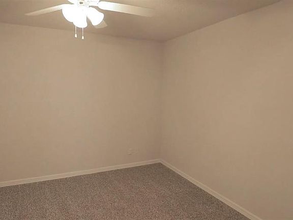 5th image of 18707 Egret Bay Blvd Unit 401