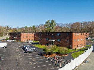 69 Nicholas Rd APT I, Framingham, MA 01701