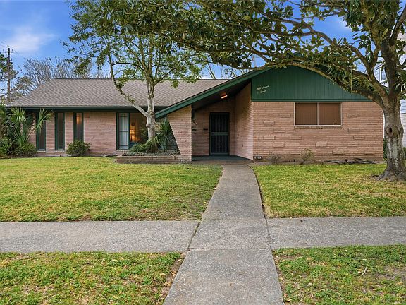 2nd image of 5703 Rutherglenn Dr