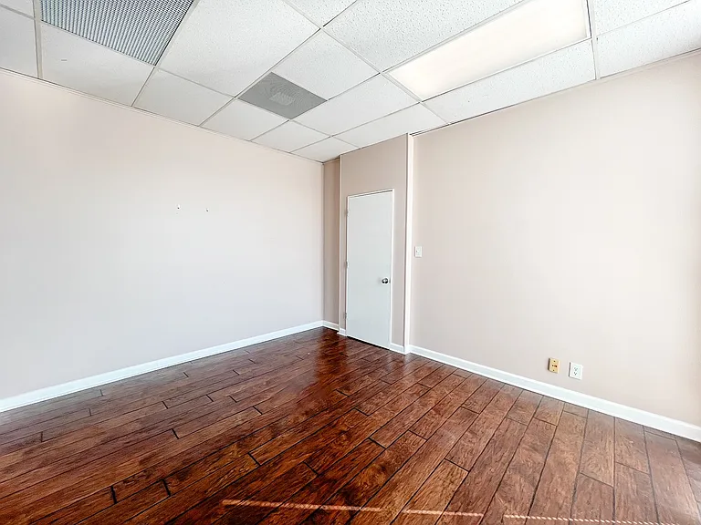 555 S Schuyler Ave #280 — Photo 7