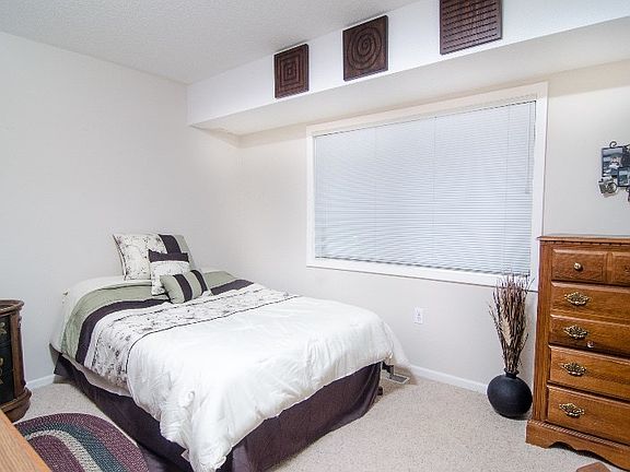 3rd image of 6282 Greenview Pl
