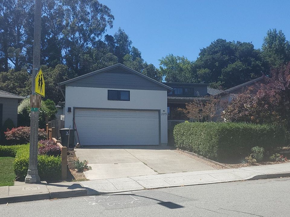 1st image of 2015 Devereux Dr